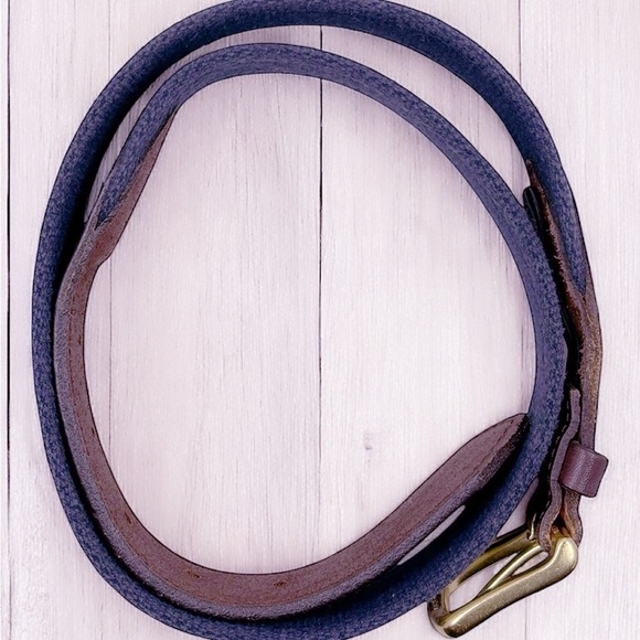 Vineyard Vines Mens Belt 32 Blue Leather Fighting Irish Golf Casual Brown 32 EUC - Picture 6 of 10